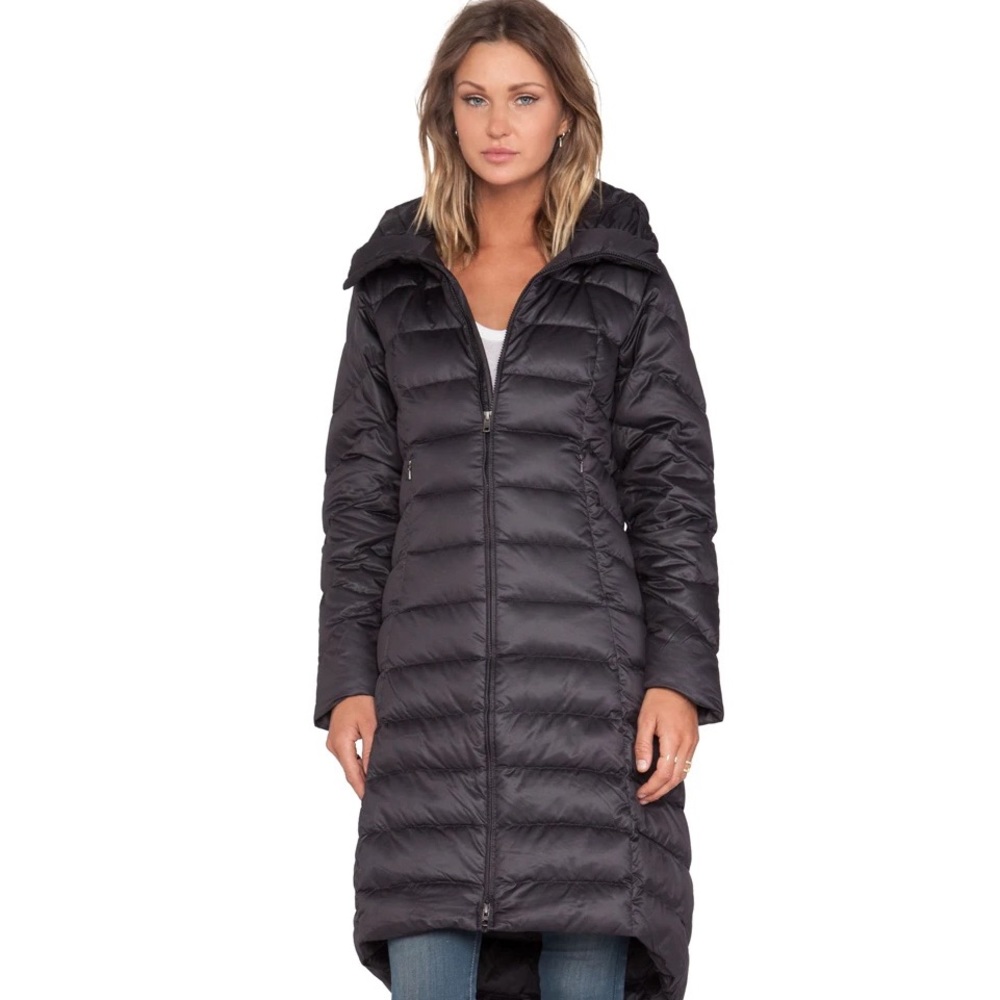 Patagonia Women's downtown loft Parka coat